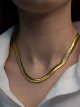 Load image into Gallery viewer, Herringbone Chain (8mm)