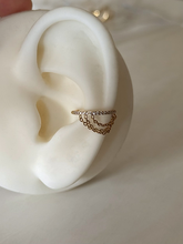 Load image into Gallery viewer, Conch With Chain (SS)