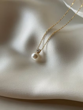 Load image into Gallery viewer, Tracey