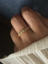 Load image into Gallery viewer, Blythe
