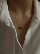 Load image into Gallery viewer, Donna
