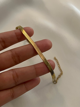 Load image into Gallery viewer, Herringbone Chain Anklet
