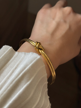 Load image into Gallery viewer, Montserrat
