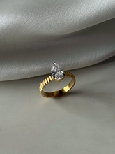 Load image into Gallery viewer, Imogen
