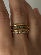 Load image into Gallery viewer, Sixtine
