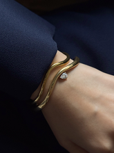 Load image into Gallery viewer, Opaline
