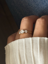 Load image into Gallery viewer, Bronte
