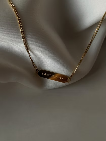 Lastnight Necklace
