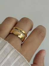 Load image into Gallery viewer, Aurora
