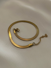 Load image into Gallery viewer, Herringbone Chain Anklet
