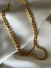 Load image into Gallery viewer, Windsor
